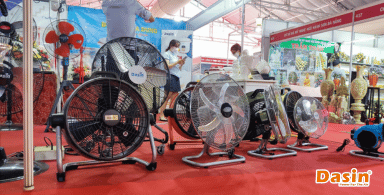 Quạt chân quỳ loại nào tốt cho quán ăn và cửa hàng?